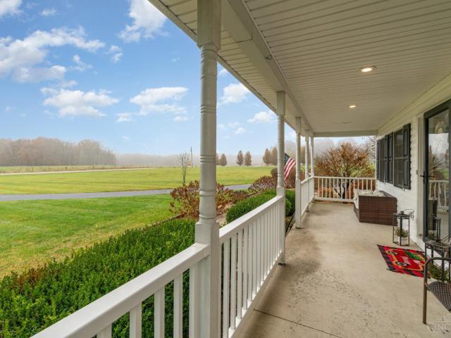 5438 E Swamp Road