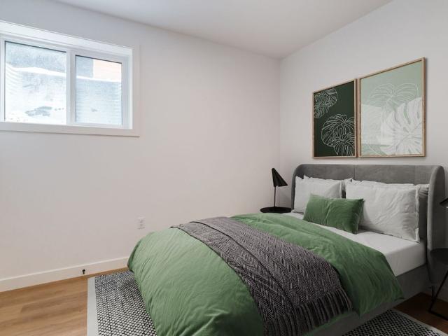 5430 RK22 2015 22 Street SW — 10B