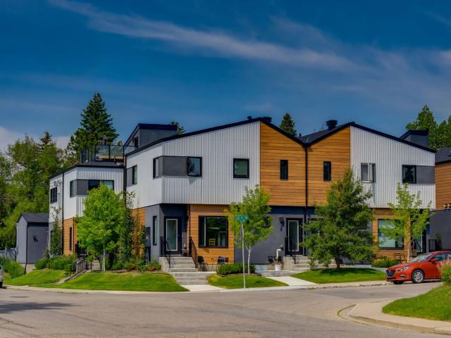 5430 RK22 Move In Special! Modern 3 Bedroom | Pet Friendly for Rent in Richmond – Great Location House for Rent