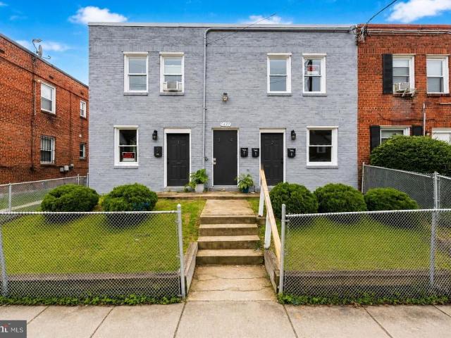 5433 C Street SE Unit 4, Washington, US, DC