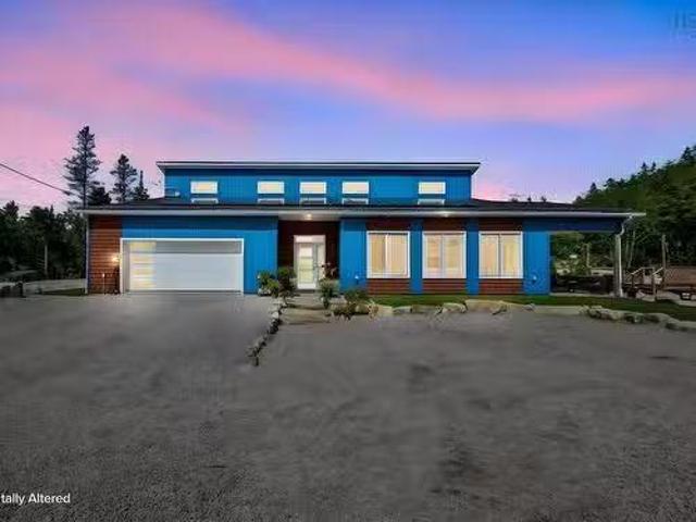 543 Island View Drive, Boutiliers Point, NS, B3Z 1R3 Luxury.