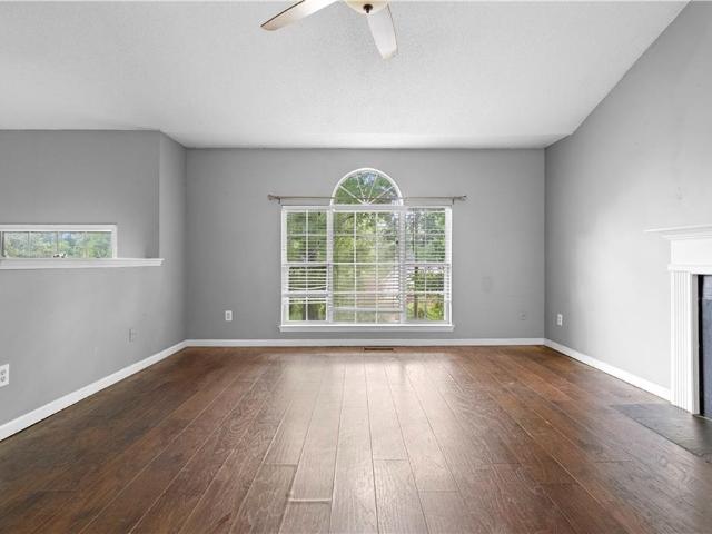 543 Settlers Ridge Lane
