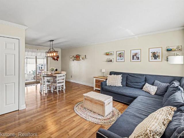 543 Sequoia Drive