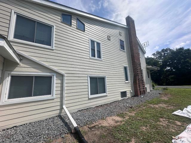 543 River Street