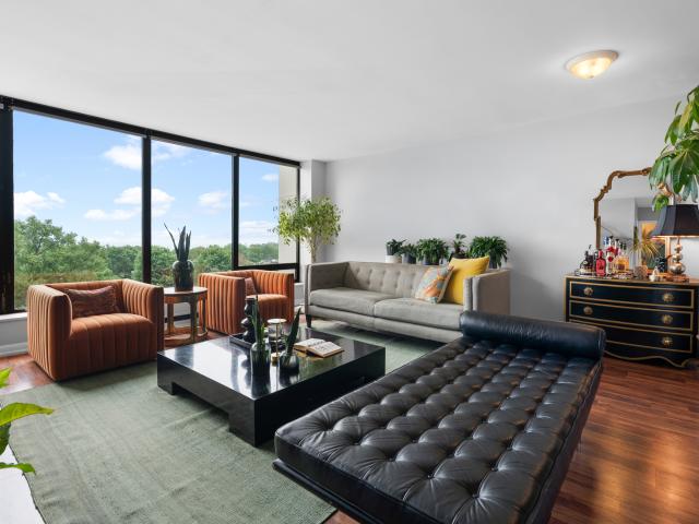 5445 N Sheridan Road # 804