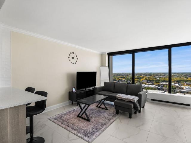 5445 N Sheridan Road # 2109