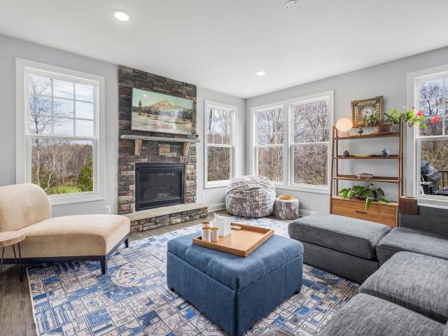 5447 oxbow dr