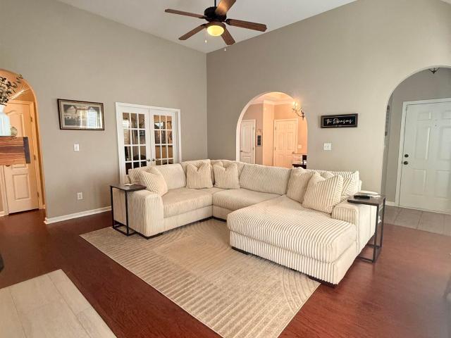 5447 Azalea Trace