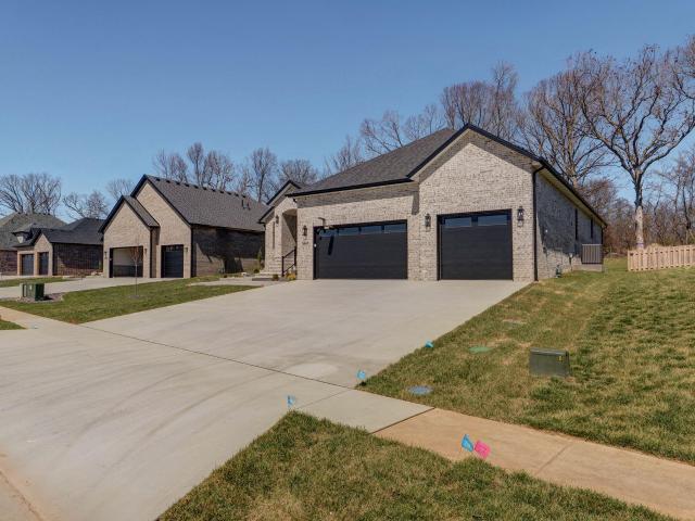 5447 E Wild Horse Drive