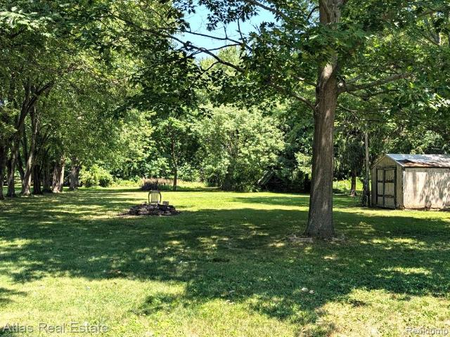 5449 Woodlawn Drive