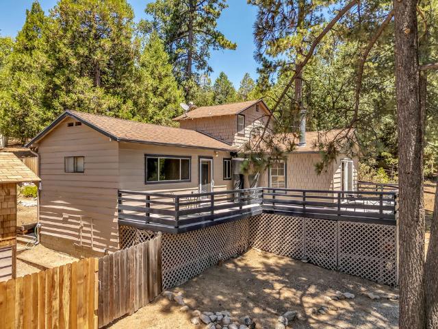54400 Tahquitz View Drive
