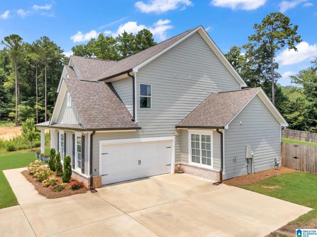 5441 Hayes Cove Way