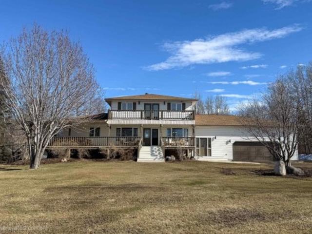 54431 Ste. Anne Trail, Rural Lac Ste. Anne County, AB, T0A 0A0 house for sale | Listing ID E4483 | Royal LePage