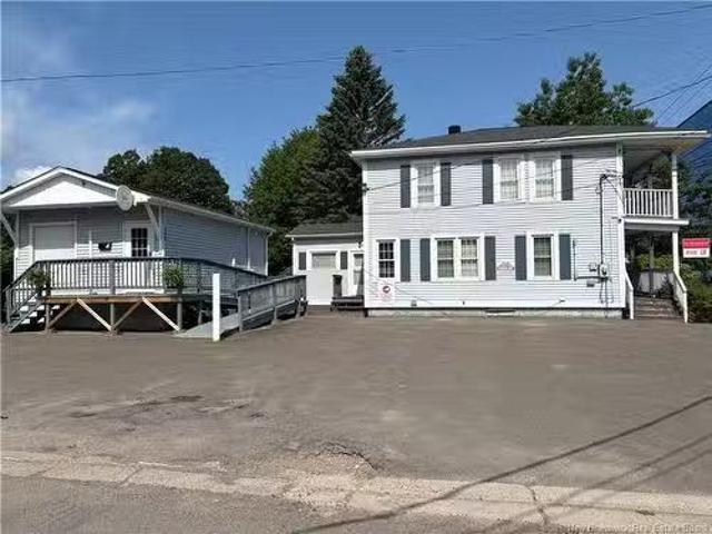 544 546 Brunswick St, Fredericton, NB, E3B 1H5 commercial fo.