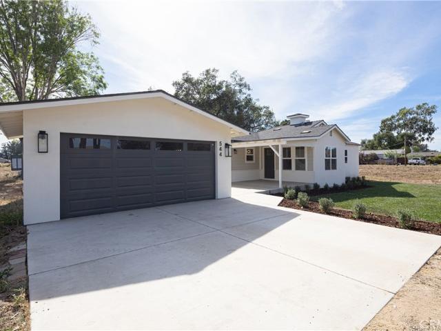 544 S Oakglen