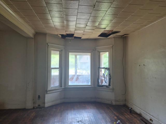 544 Van Buren Street