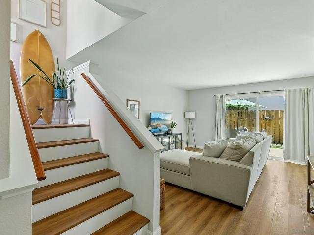 5455 Baltimore Dr 8