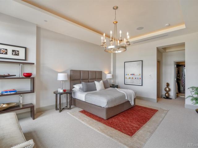 5455 Landmark Place # 809