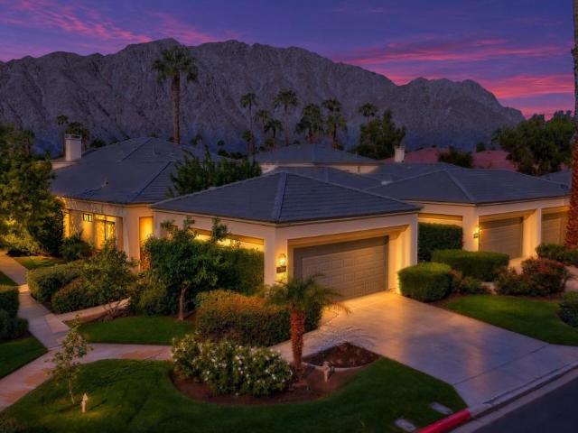 54589 Oak Hill