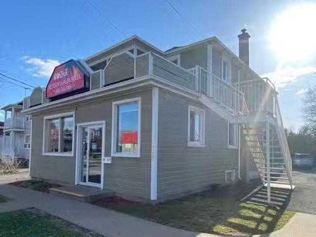 545 547 Boul. D'Iberville, Saint Jean Sur Richelieu, QC, J2X.