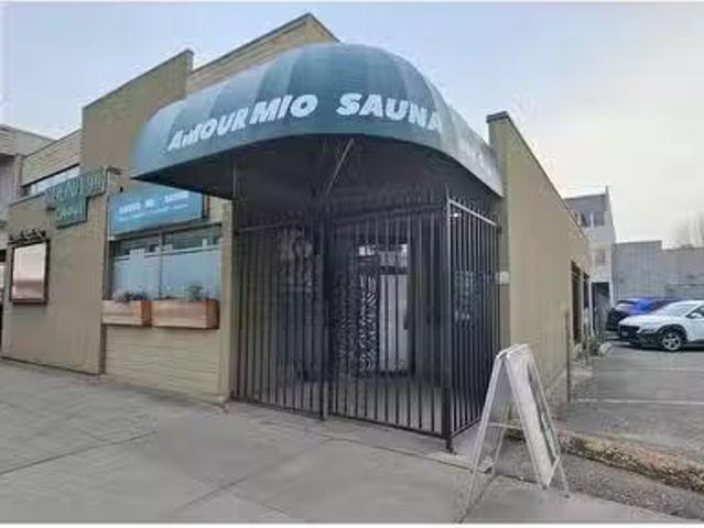 545 Lawrence Avenue Unit# B, Kelowna, BC, V1Y 6L8 commercial.