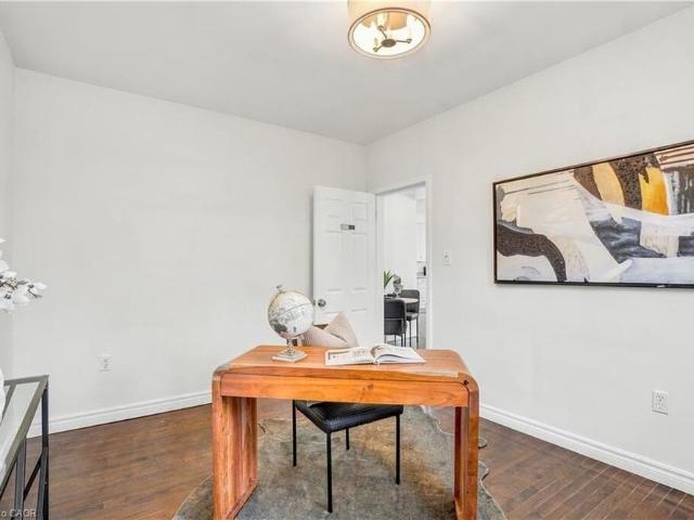 545 Mohawk Road W, Hamilton