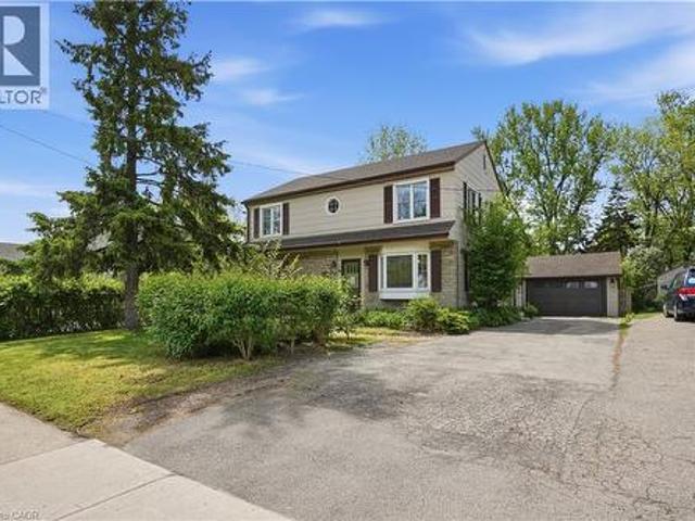 545 Mohawk Road W, Hamilton, ON, L9C 1X5 house for sale | Listing ID 40865 | Royal LePage