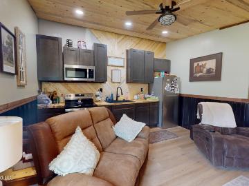 545 W Highway 30