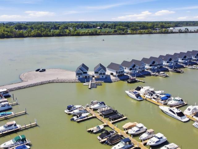 545 W Lakeshore Drive # 2