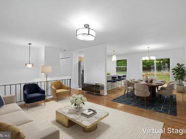 5462 Delphinium Court