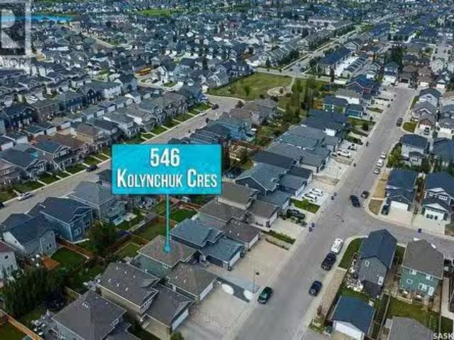 546 Kolynchuk Crescent, Saskatoon, SK, S7T 0V9 house for sal.