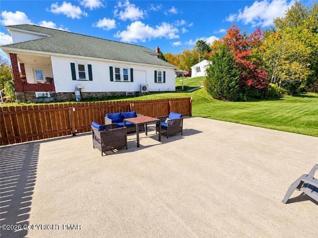 546 Mahoning Drive E
