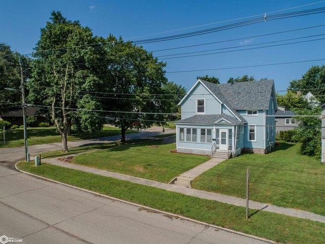 546 S 4th St, Forest City, IA 50436
