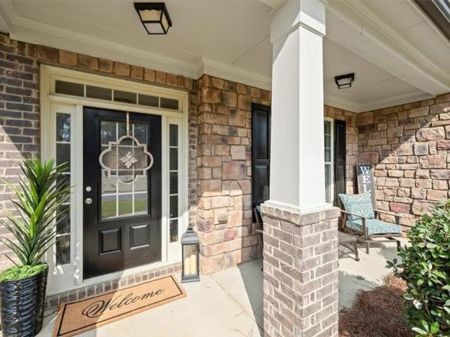 5472 Heatherbrooke Drive NW