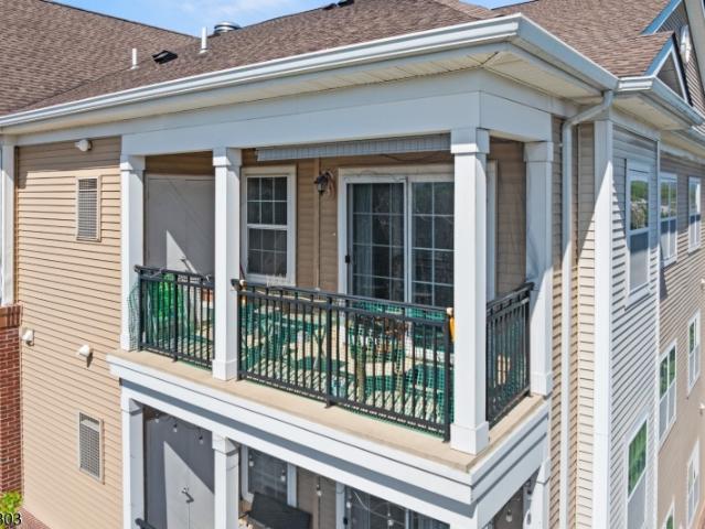547 E Celebration Way