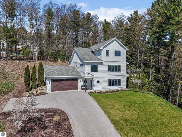 547 Hidden Ridge Drive