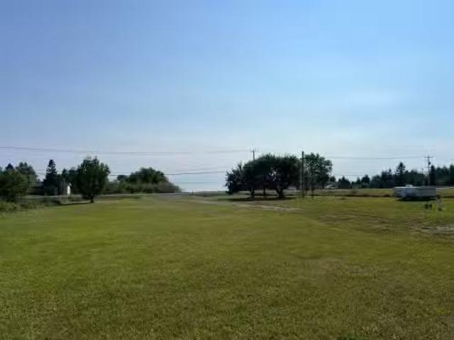 547 Route 132 E. Bonaventure, QC, G0C 1E0 vacant land for sa.
