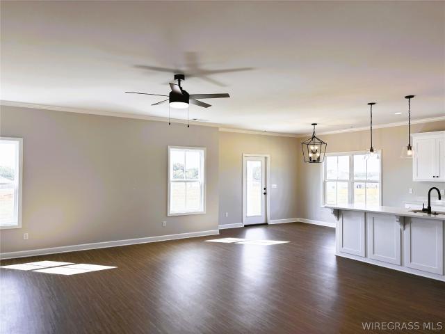547 Tremont Circle