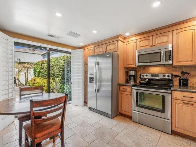 54872 Oak Tree A31