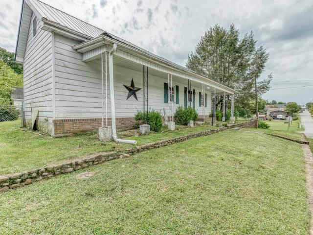 548 Cedar Street