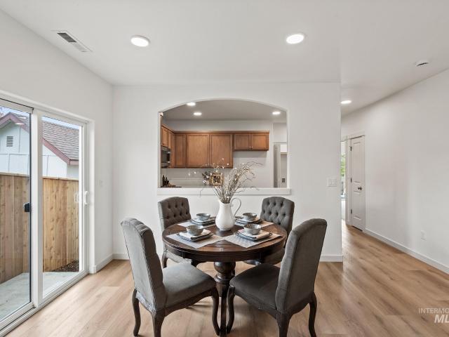548 Brads Place