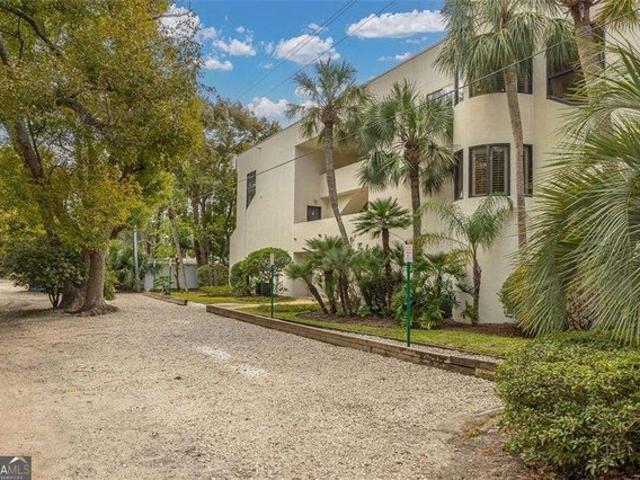548 Oglethorpe Ave Unit 11, Saint Simons Island, GA 31522