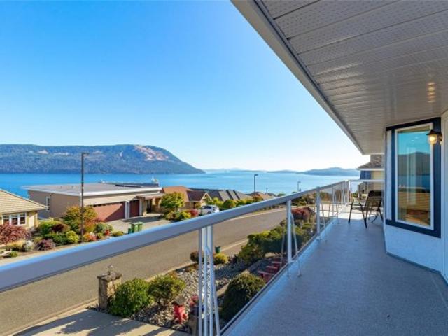 548 Marine View, Cobble Hill, BC, V8H 0K8 Luxury House for sale | Listing ID 1050 | Royal LePage Carriage Trade Luxury Properties