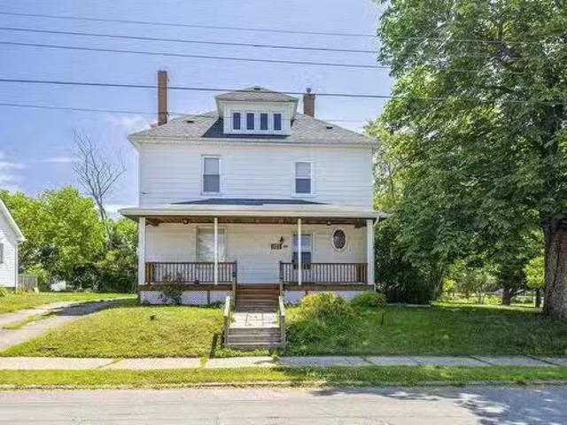 548 Nelson Street, New Glasgow, NS, B2H 3C7 house for sale.