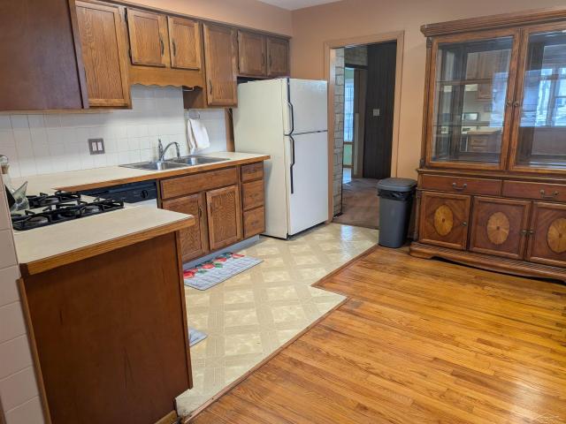 548 S 26th Street