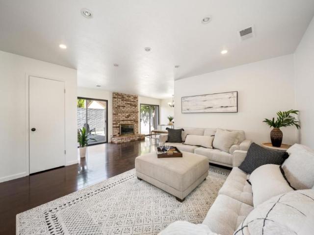 548 Stockton Street