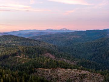 5498 Platt Mountain Rd, Forest Ranch, CA 95942 | MLS #226035