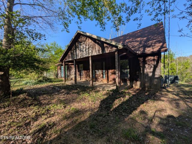 5490 Old Paris Murray Rd