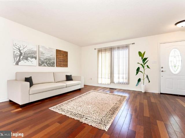 5490 Prince William Court