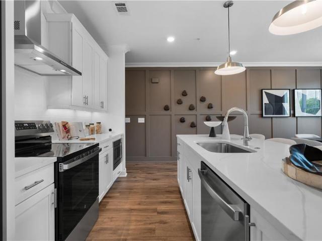 549 Belvedere Drive 13
